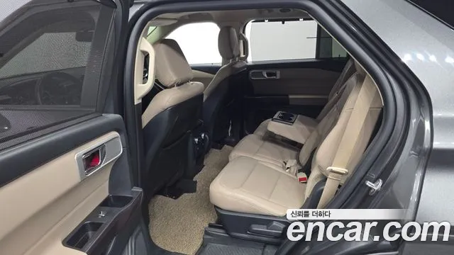 Ford Explorer 2020 thumb 11