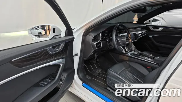 Audi A6 2019 thumb 10
