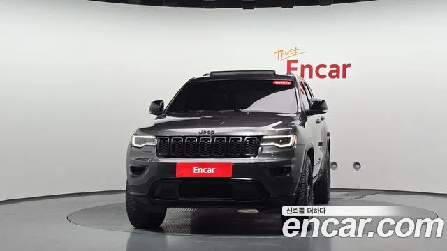 Jeep Cherokee 2019 thumb 2