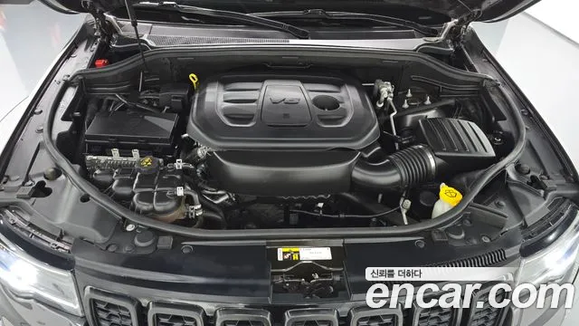Jeep Cherokee 2019 thumb 5