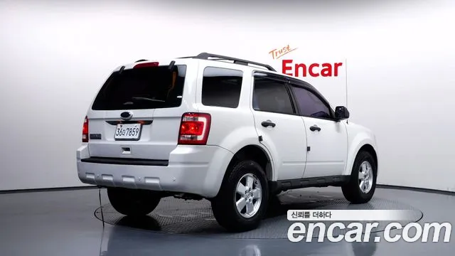 Ford Escape 2011 thumb 2