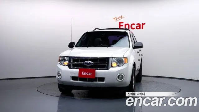 Ford Escape 2011 thumb 3