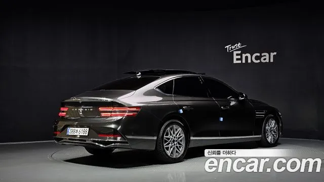 Genesis G80 2024 thumb 2