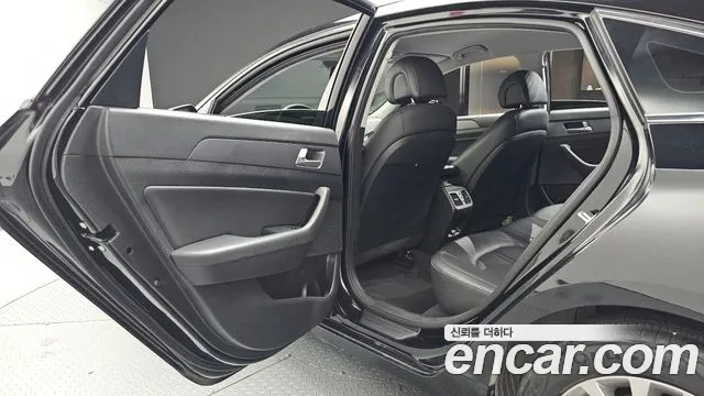 Hyundai Sonata 2016 thumb 12