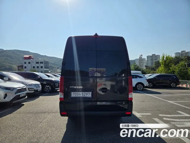 Hyundai Staria 2016 thumb 2