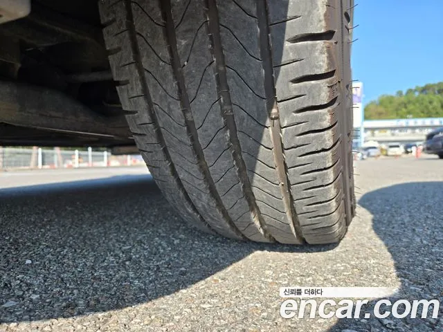 Hyundai Staria 2016 thumb 7