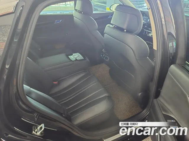 Genesis G80 2020 thumb 9