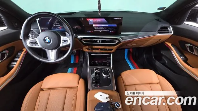 BMW 3-Series 2024 thumb 6