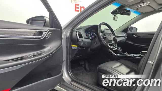 Hyundai Grandeur 2018 thumb 10