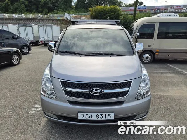 Hyundai Starex 2014 thumb 3