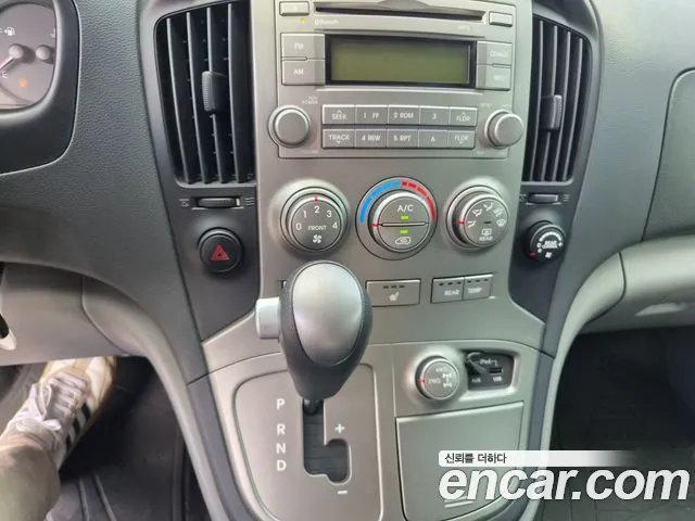 Hyundai Starex 2014 thumb 9