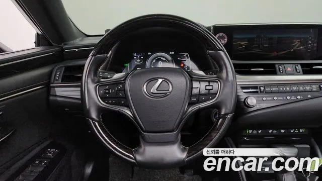 Lexus ES 2021 thumb 12