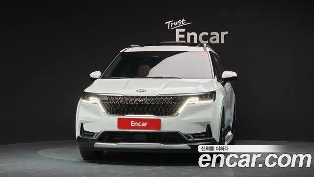 Kia Carnival 2021 thumb 3