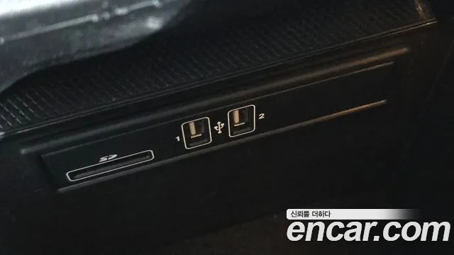 Mercedes-Benz GLC 2017 thumb 12