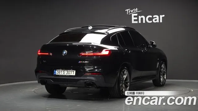 BMW X4 2021 thumb 2