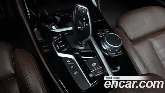 BMW X4 2021 thumb 9