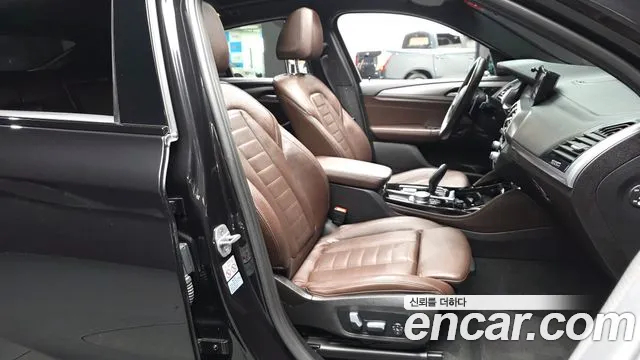 BMW X4 2021 thumb 11