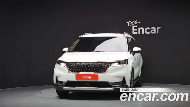 Kia Carnival 2022 thumb 3
