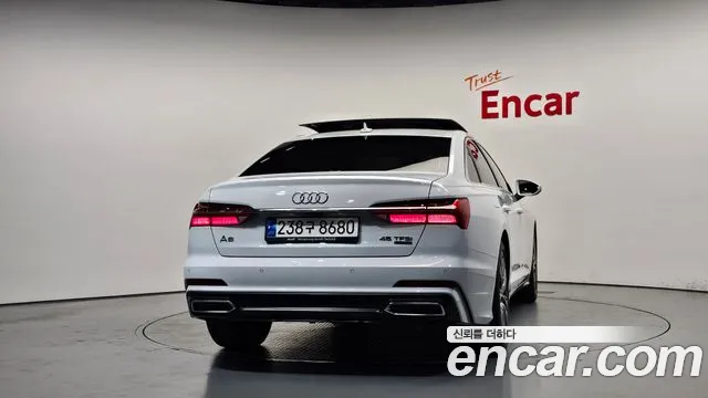Audi A6 2022 thumb 4