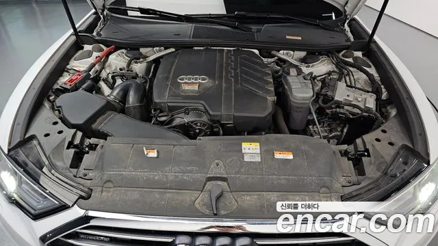 Audi A6 2022 thumb 6