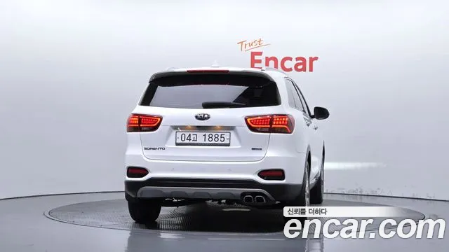 Kia Sorento 2017 thumb 3