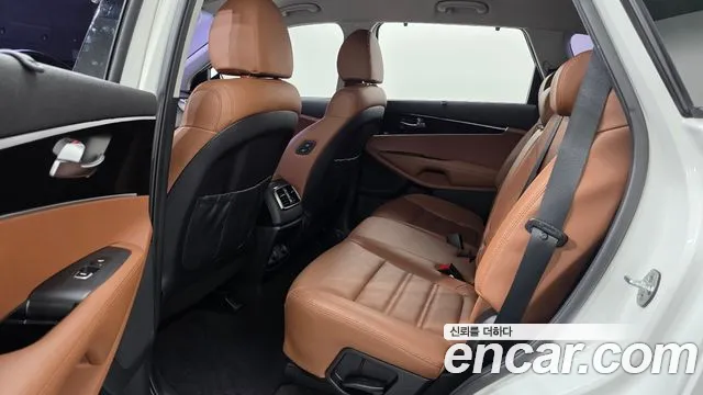 Kia Sorento 2017 thumb 11