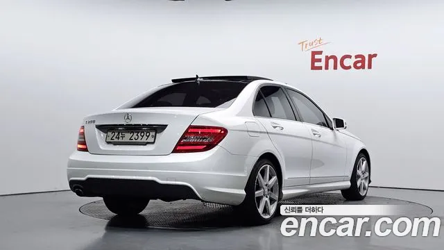 Mercedes-Benz C-Класс 2013 thumb 2
