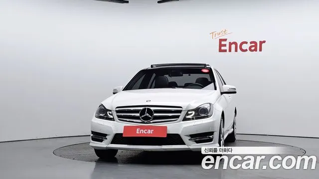 Mercedes-Benz C-Класс 2013 thumb 3