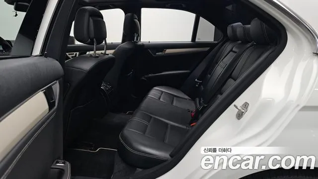 Mercedes-Benz C-Класс 2013 thumb 11
