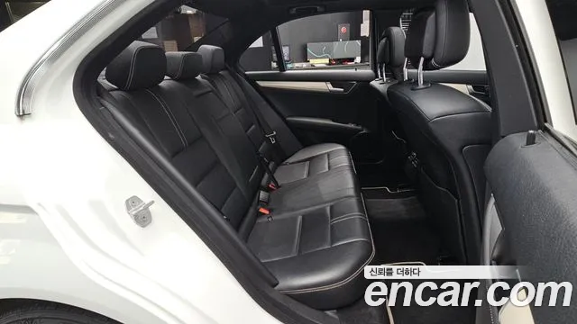 Mercedes-Benz C-Класс 2013 thumb 12