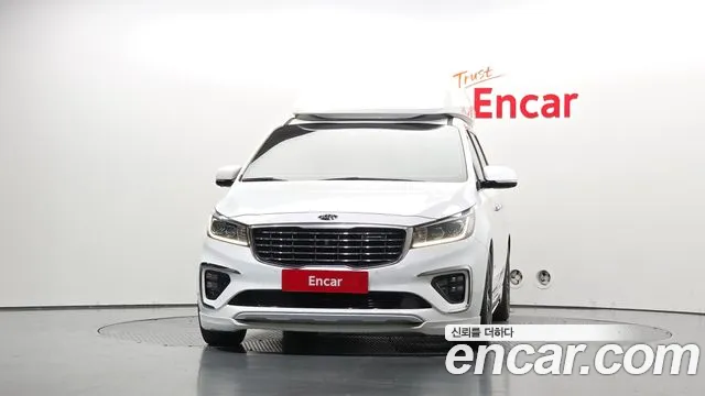 Kia Carnival 2020 thumb 3