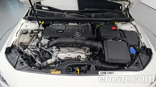 Mercedes-Benz CLA 2021 thumb 6