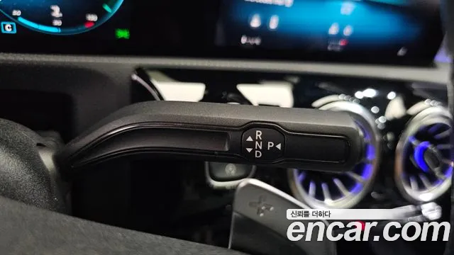 Mercedes-Benz CLA 2021 thumb 9