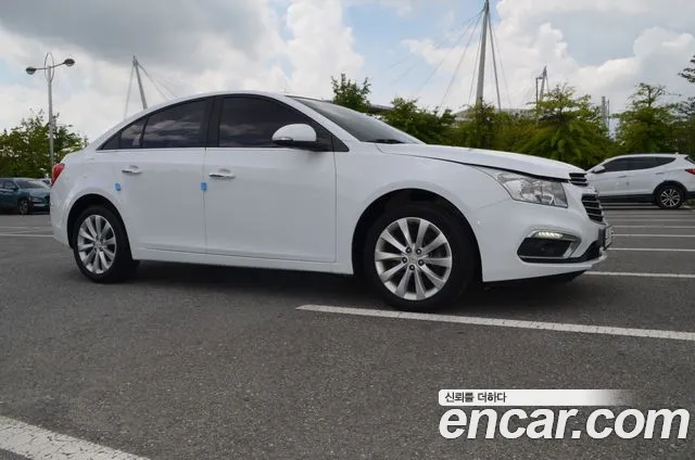 ChevroletGMDaewoo Cruze 2015 thumb 4