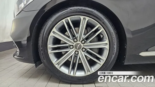 Genesis G80 2018 thumb 4