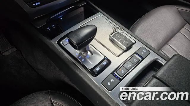 Genesis G80 2018 thumb 8