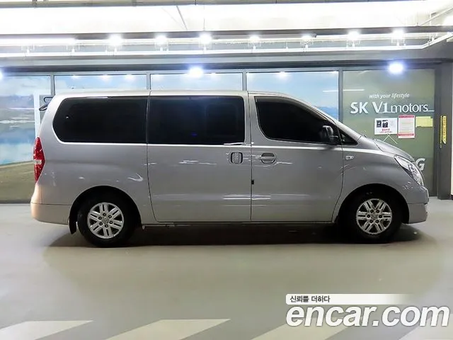 Hyundai Starex 2016 thumb 3