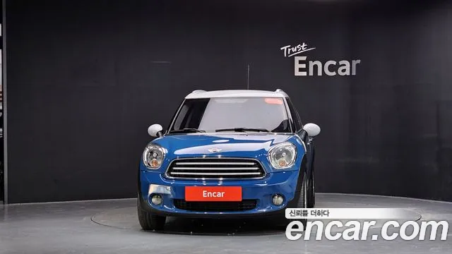MINI Countryman 2012 thumb 2