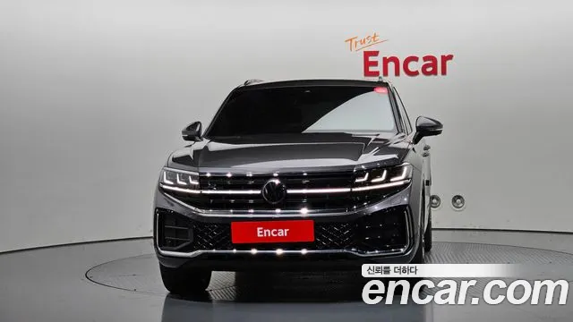 Volkswagen Touareg 2024 thumb 3