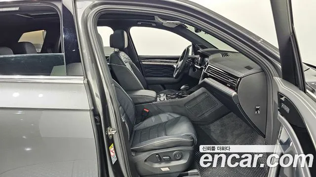 Volkswagen Touareg 2024 thumb 11