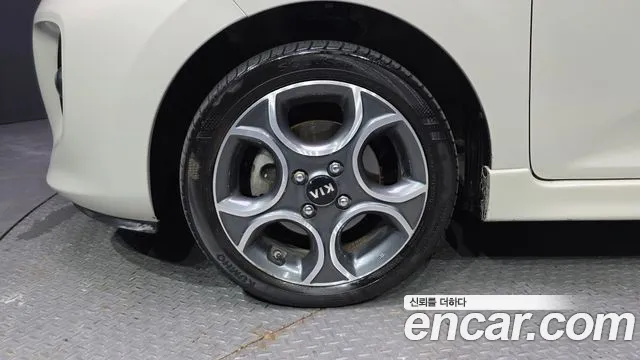 Kia Morning 2015 thumb 5
