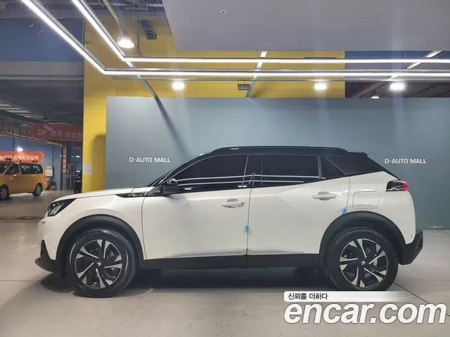 Peugeot 2008 2020 thumb 4