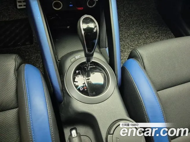 Hyundai Veloster 2016 thumb 9
