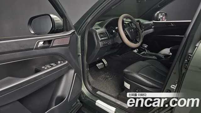 KG_Mobility_Ssangyong Rexton 2022 thumb 11