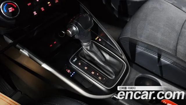 Kia Carens 2014 thumb 9