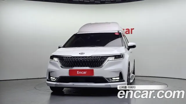 Kia Carnival 2021 thumb 3