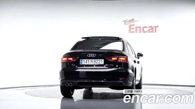 Audi A3 2020 thumb 3