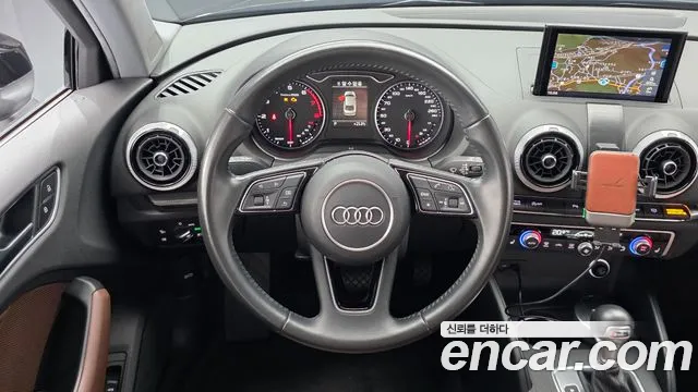 Audi A3 2020 thumb 12