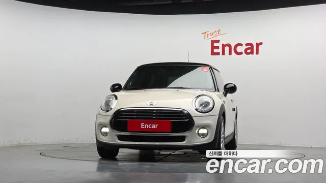 MINI Hatch 2017 thumb 3