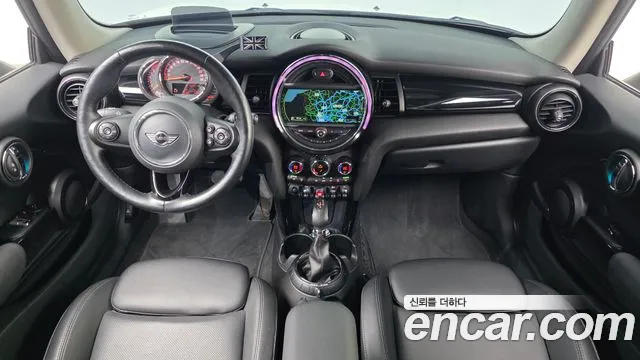 MINI Hatch 2017 thumb 7